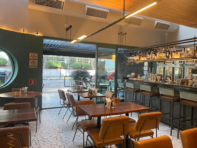 Z Deli Sandwich Shop