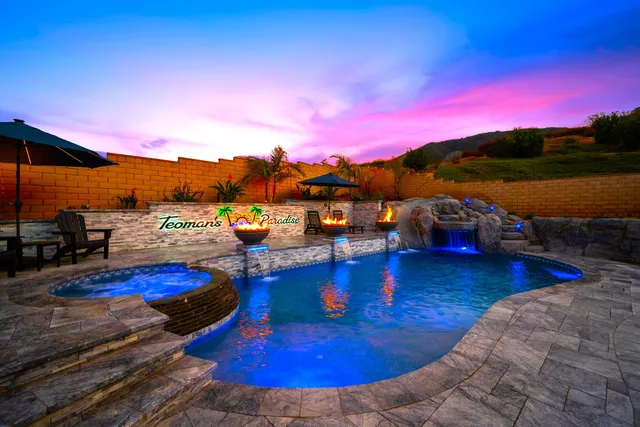 California Pools of Corona