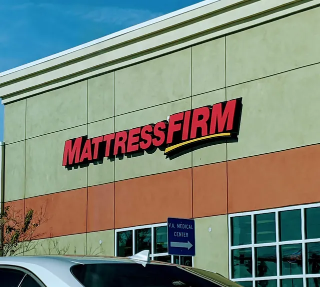 Mattress Firm Tyrone & 22nd