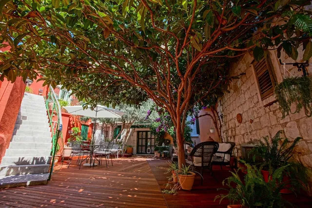 Boutique Guest Accommodation Zephyrus, Split