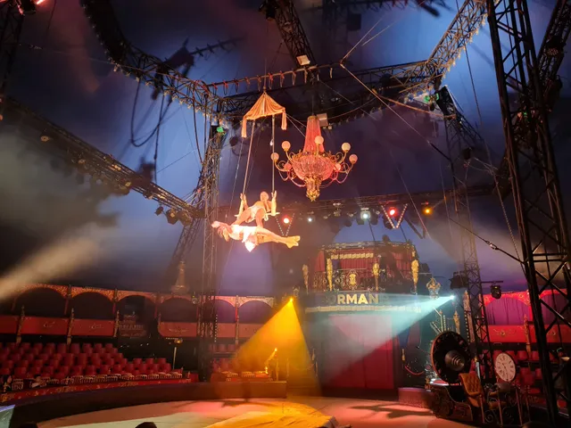 Cirque Bormann-Moreno