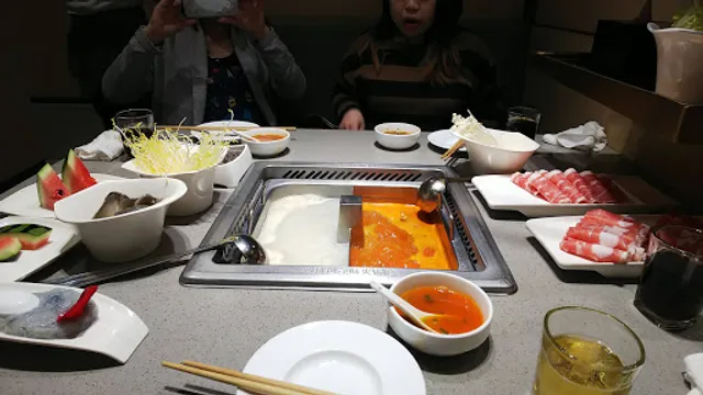 Haidilao Hot Pot Tianjin Xihu Road Shop
