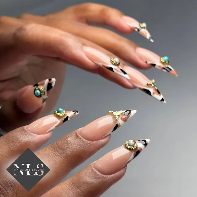 Nails Life Studio