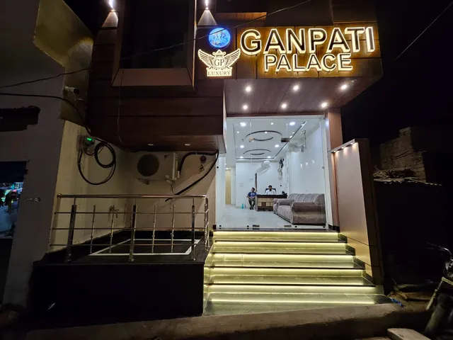 HOTEL GANPATI PALACE