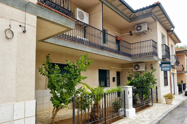 Hostal Colmenar