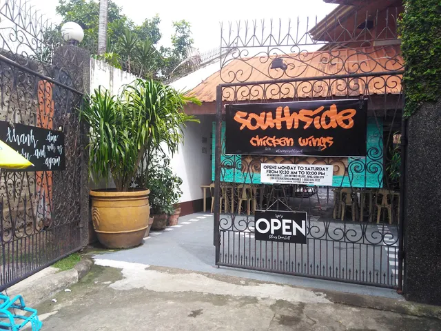 Southside Chicken Wings