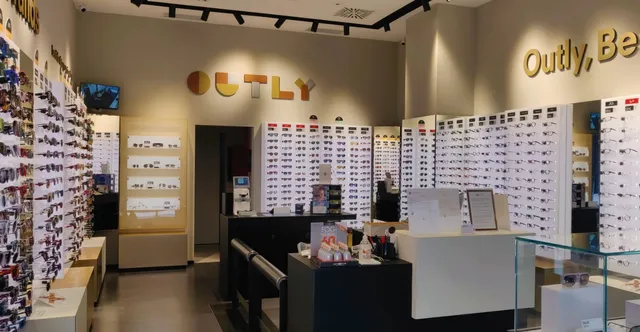 OUTLY - San Marino Outlet Experience