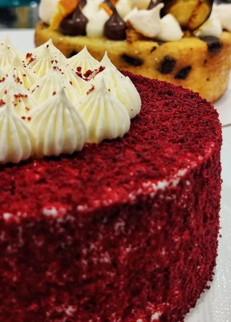 PROLA Patisserie & Cake Studio