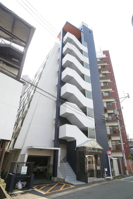 N.33 Hakata St. River Side