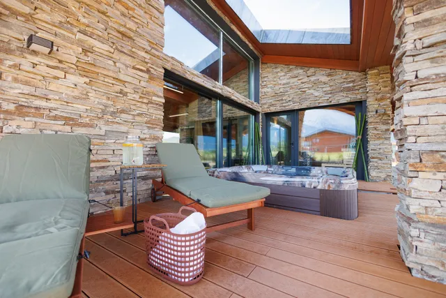 Hypnotic Thermal Villas