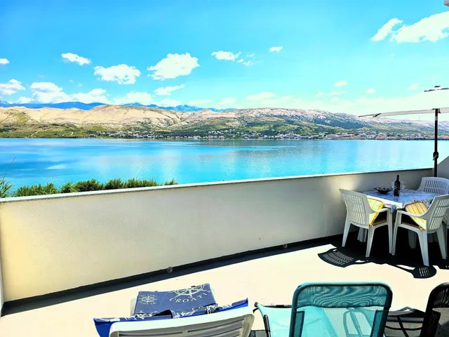 Apartments Maestral Fabijanic