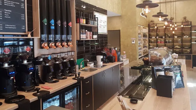 Coffee Berry Agioi Anargiroi