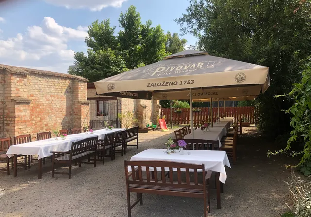 Restaurace Stará Střelnice