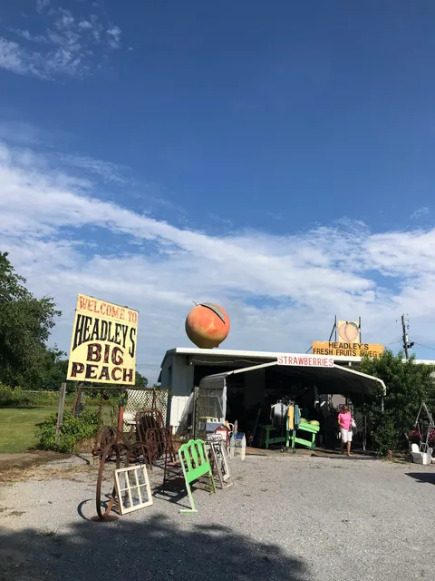 Easterling's Big Peach