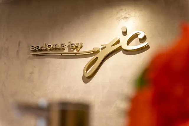 Salons by JC - Luxury hair, beauty, wellness & salon suites in NYC 59th St