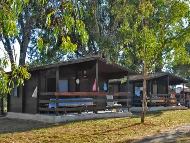 Uria Camping & Village