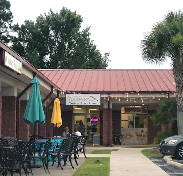 Yumm Twister & Ice Cream