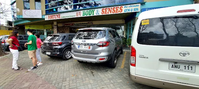 Fortune Hong Kong Seafood Restaurant