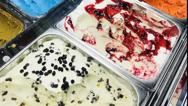 Michoacana Ice Cream 🍭🍦