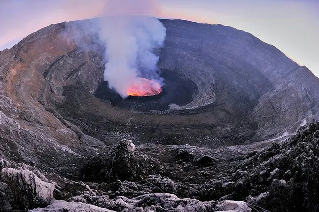 Mt Nyiragongo