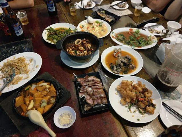 愛情海佰元快炒名店