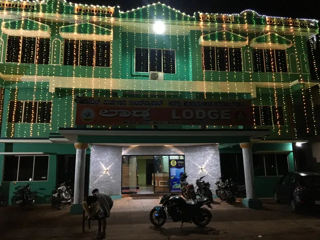 Hotel Murdeshwar International Lodging And Boarding