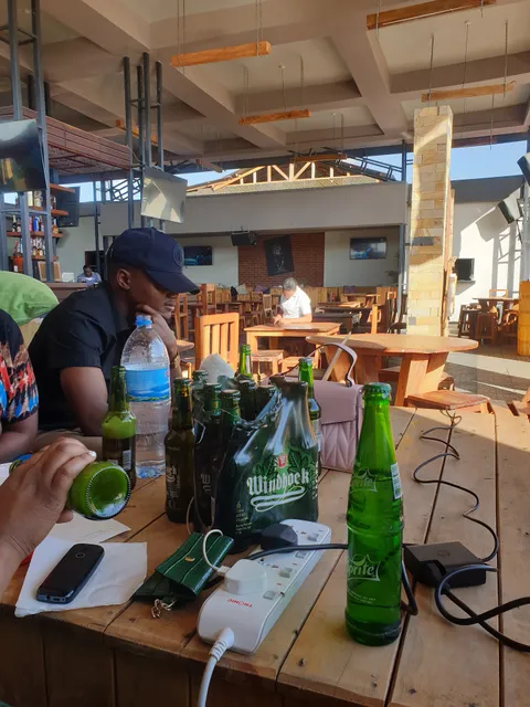 Bambalaga bar & grill