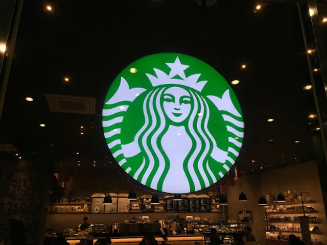 Starbucks Seocho Woosung Intersection