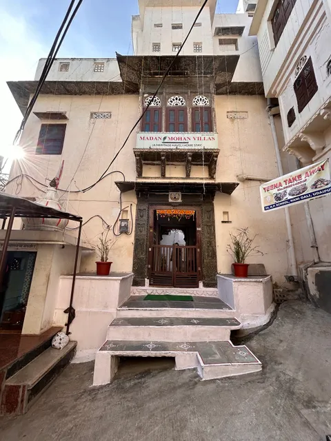 Madan Mohan Villas