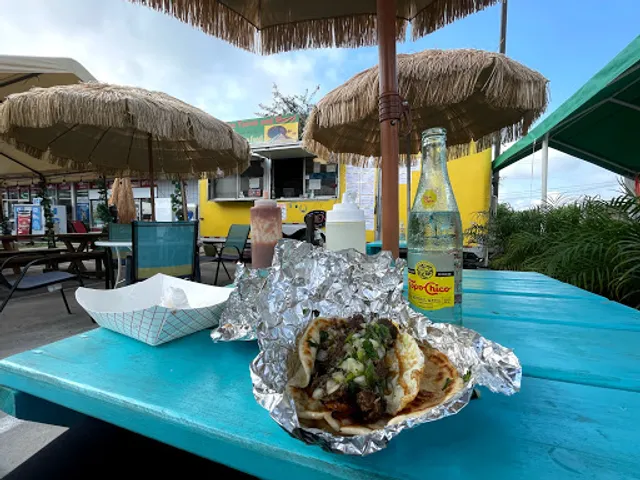 Yucatán Tacos & More (McNeil Dr)