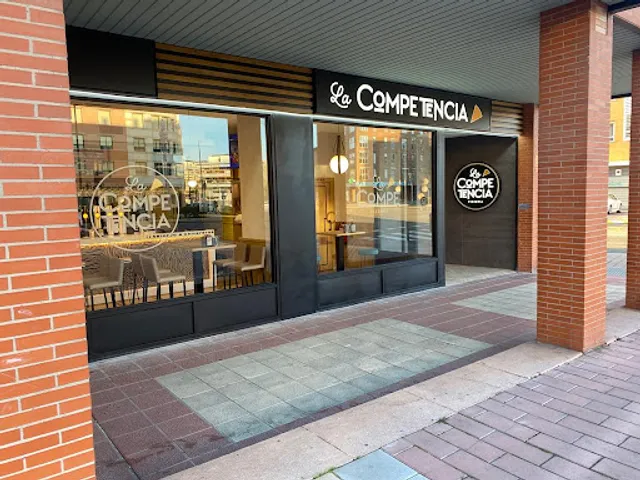 Pizzería La Competencia