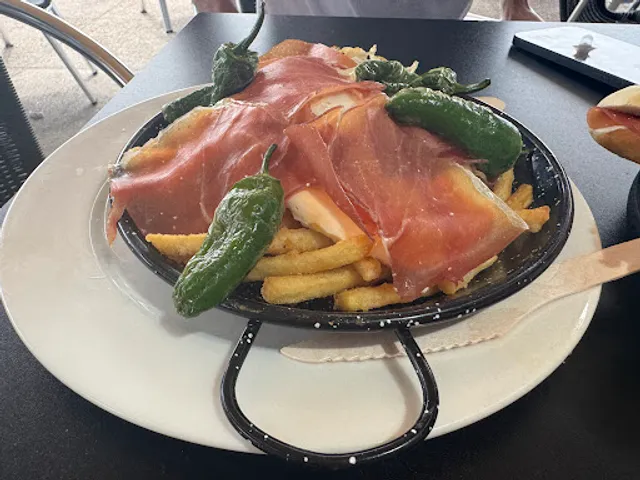 Cervecería La Sureña, TGB y 100Montaditos