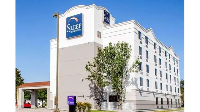 Sleep Inn & Suites Metairie - New Orleans West