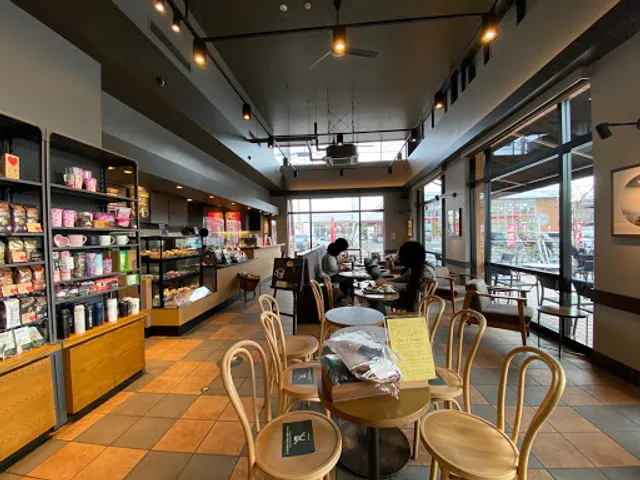 Starbucks Coffee - Machida Kanamori