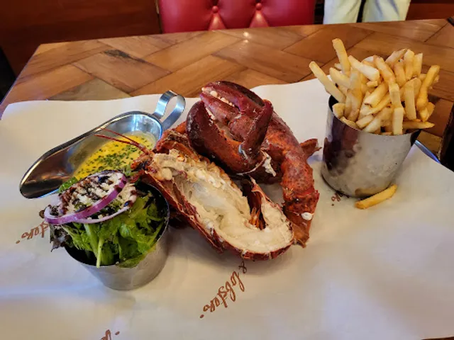 Burger & Lobster
