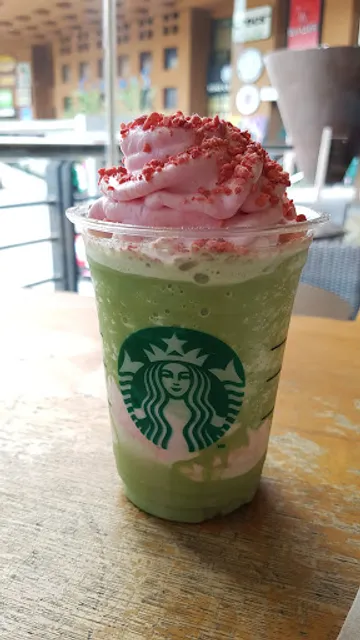 Starbucks G Square