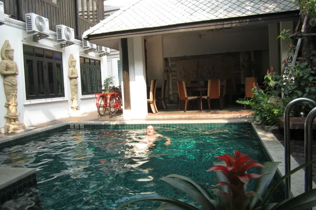 SA-THU Hotel Chiang Mai Gate