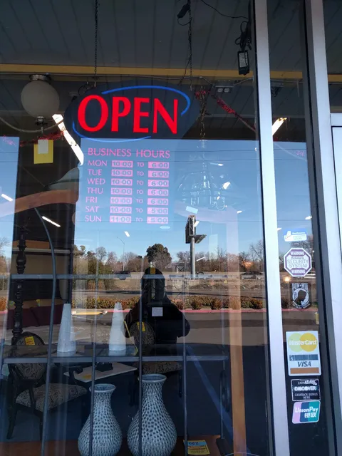 Upscale Consignment Furniture