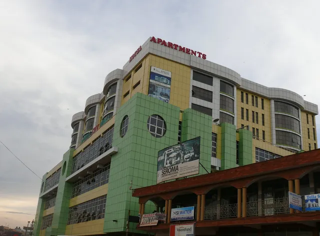 Ponye Mall Namayiba Hotel & Apartments/Kampala