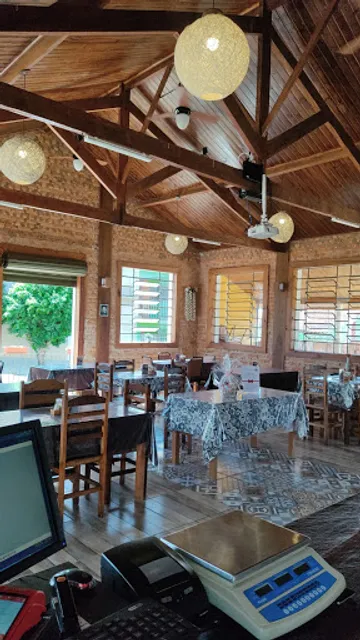 Restaurante Canto do Lago