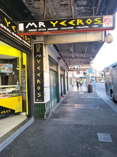 Mr Yeeros Newtown