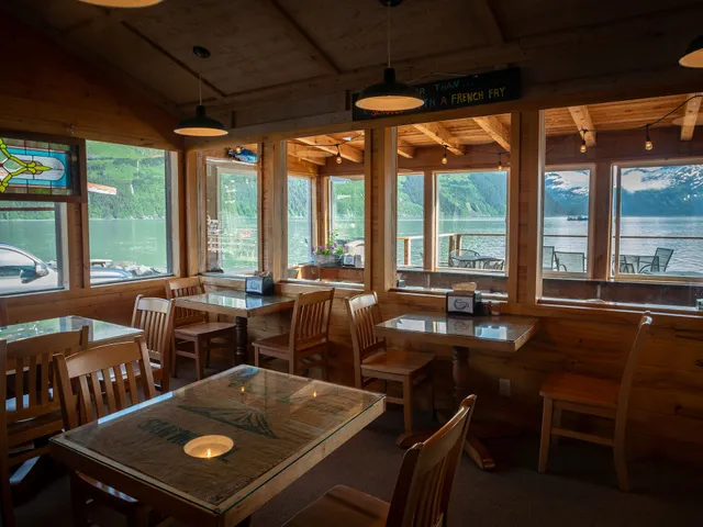 Whittier Oceanfront Cafe