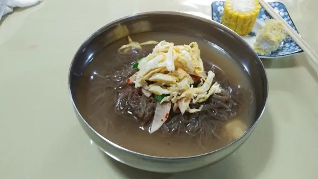 韓国風焼肉居酒屋とうがらし
