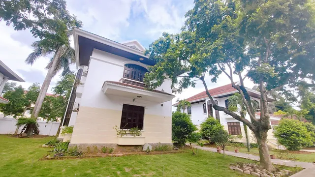 Van Xuan Royal Hotel