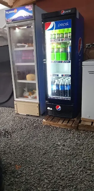 AGV Seafood Grill sa Masing's Bonguyan Beach