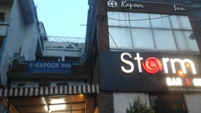 Hotel Kapoor Inn
