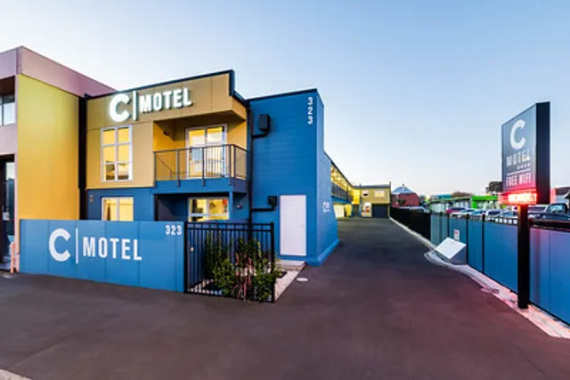 C-Motel