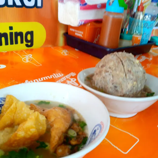 BAKSO MALANG CAK RI