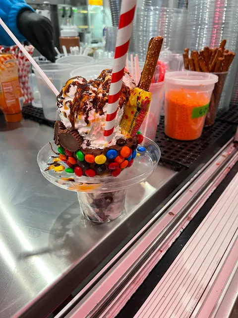 CrazyShake by Black Tap Pop Up