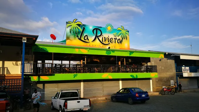 La Riviera • Tropical PUB